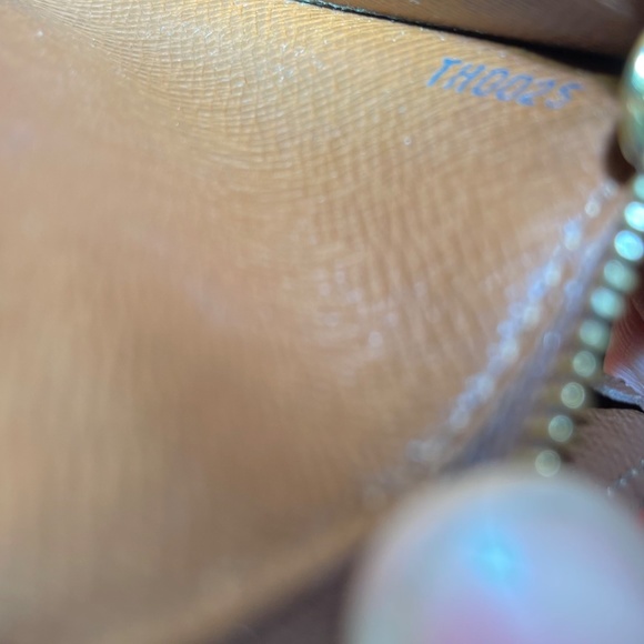 Louis Vuitton Sarah wallet